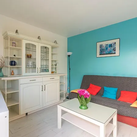 アパート Ile De Re